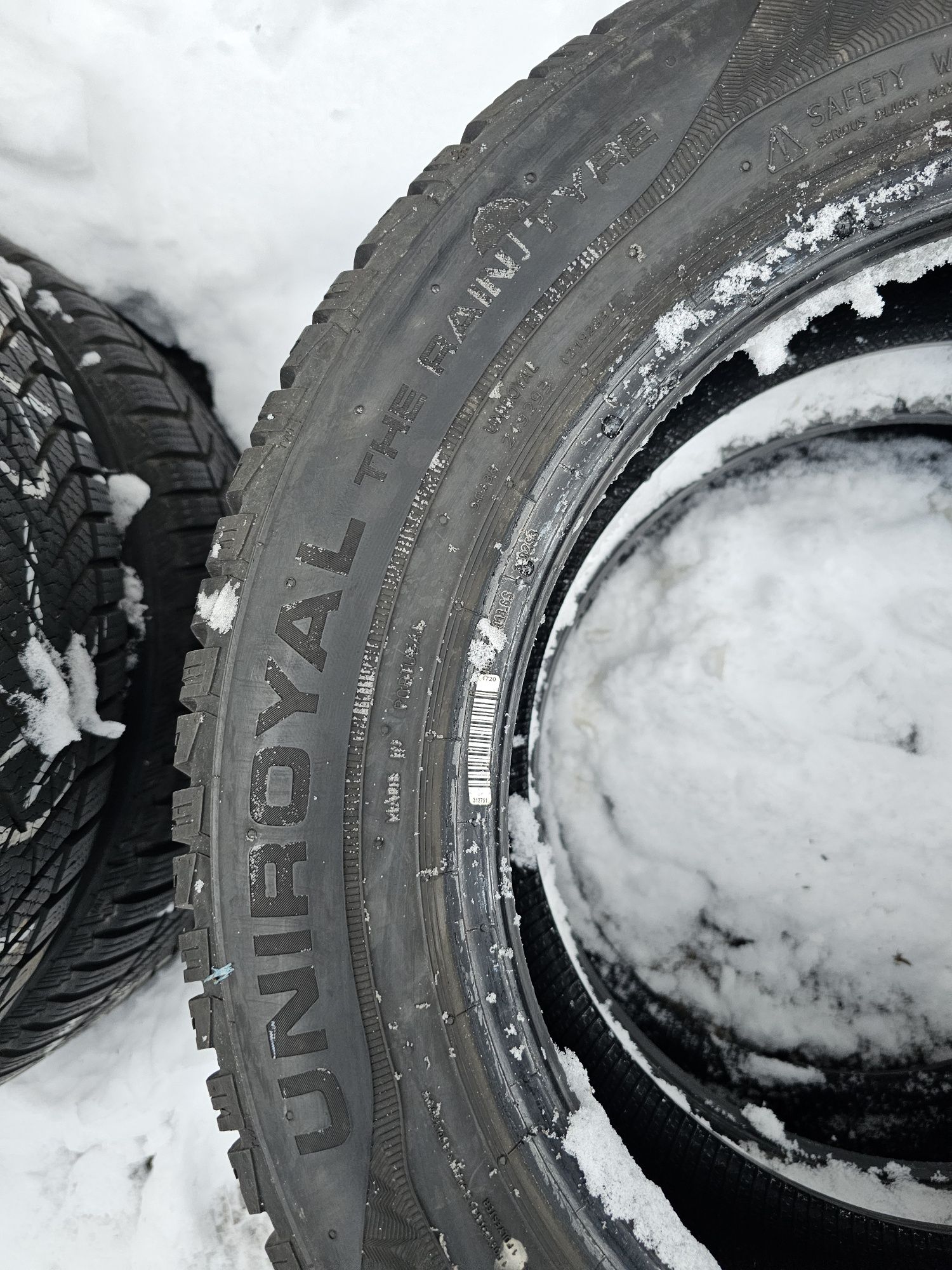 2x Opony Zimowe Uniroyal MS plus 77 185/60R15