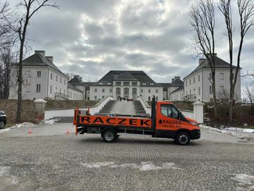 Usługi transportowe busem, bus, winda RACZEK