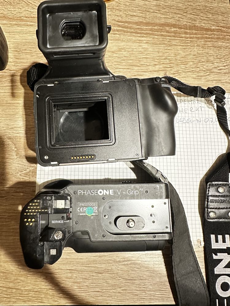 Phase one 645 DF z grip V Air ,w zestawie