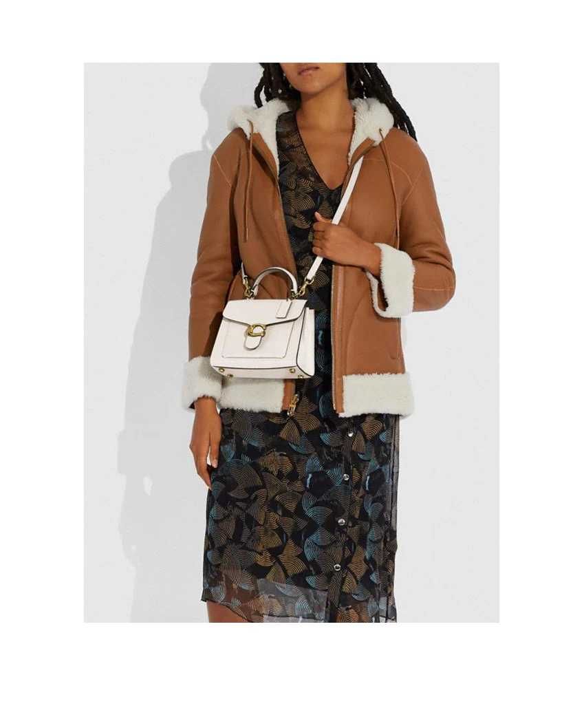 Сумка Coach Tabby Top Handle 20 Chalk