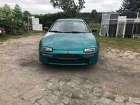 запчастини mazda 323F BA 1,5/бампер