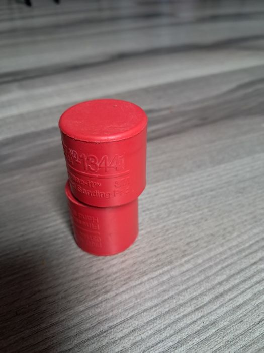 Koreczek szlifierski ,pad 3M 13441 Finesse-it