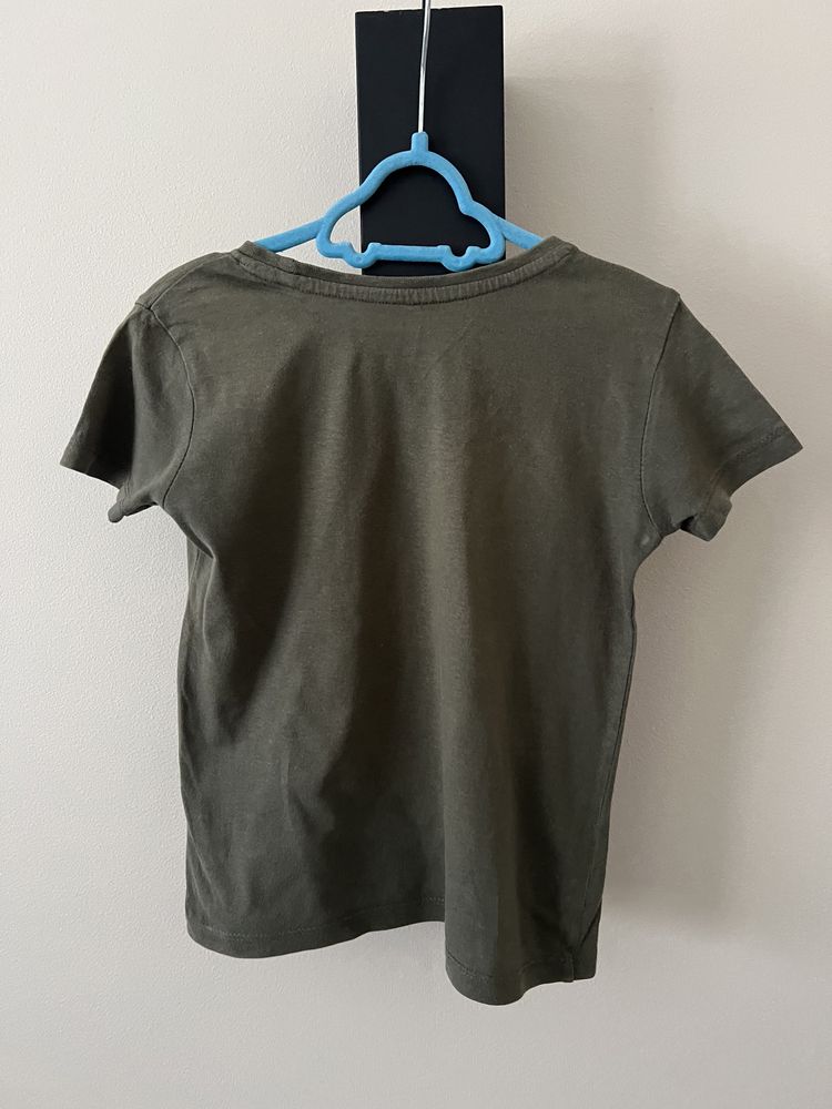 Reserved oliwkowy khaki t-shirt bluzka koszulka r. 104 cm 4 lata