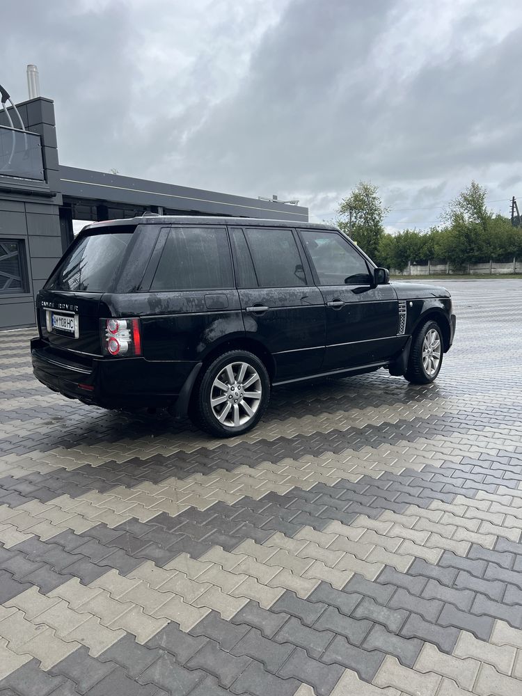 Range Rover 2010 офіційна