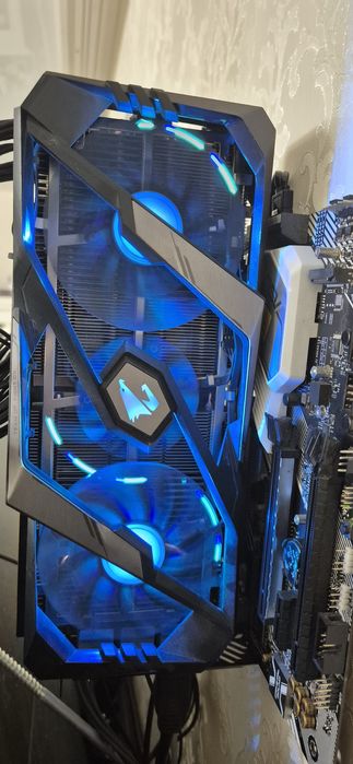 Gigabyte 2060 Super AUROS 8Gb, 3 ,вентилятора.