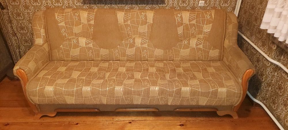 Sprzedam wersalkę z fotelam,tapczan,wypoczynek,sofa.