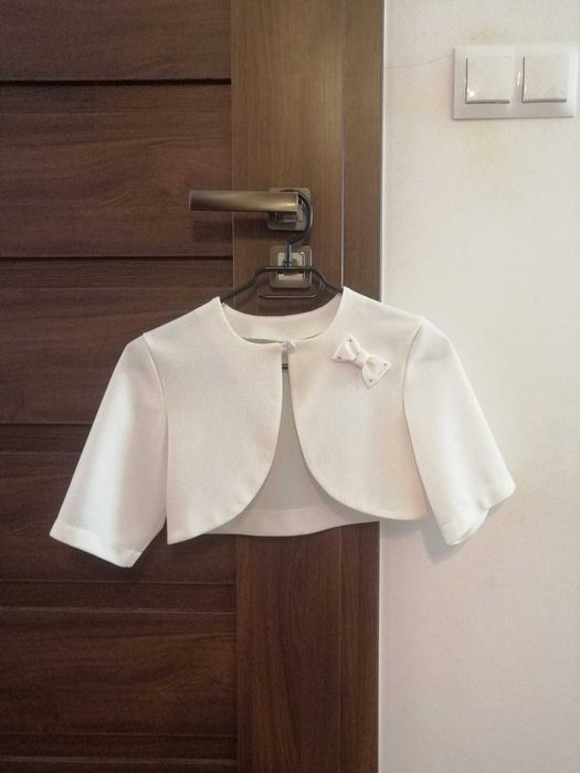 Krótki Biały Żakiet Dziewczęcy