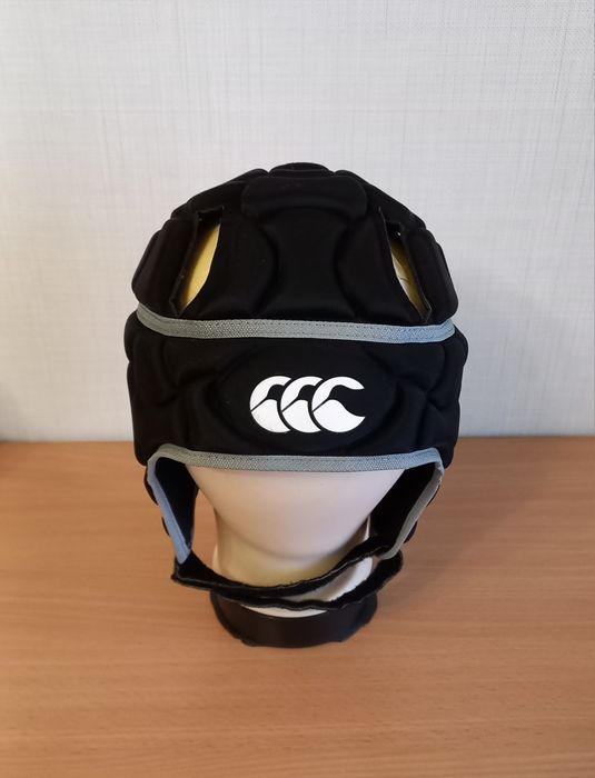 Шлем шолом для гри в регбі