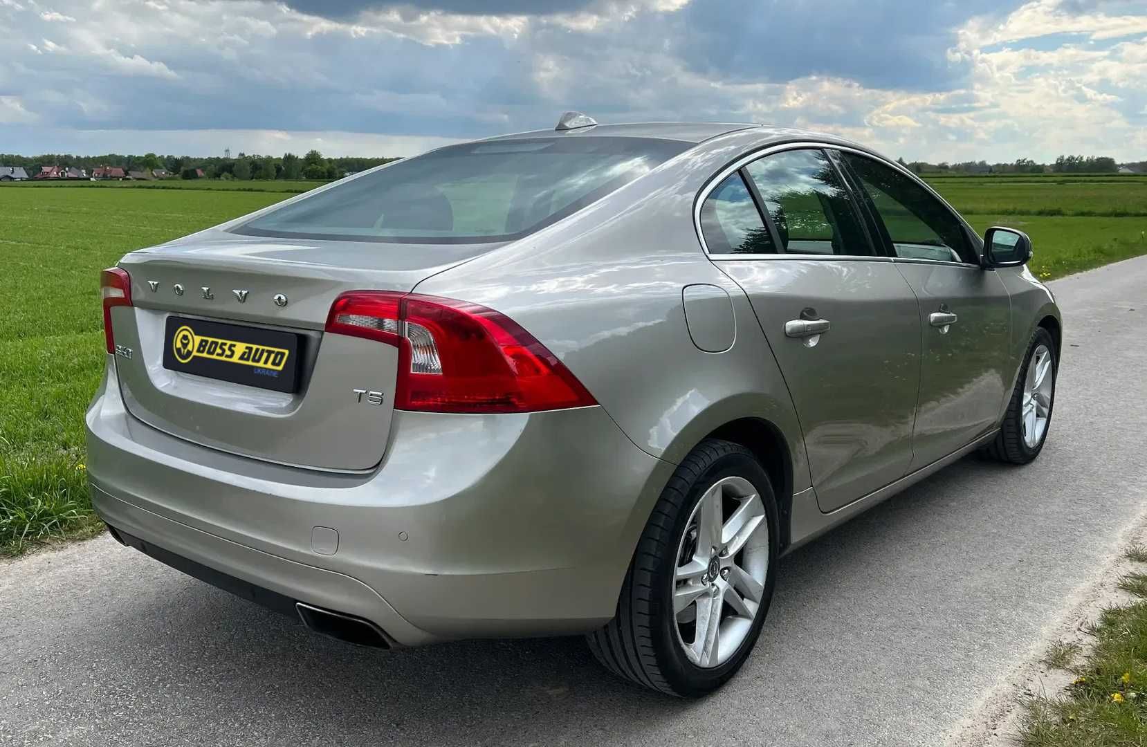 2015 Volvo S60 T5 Premier