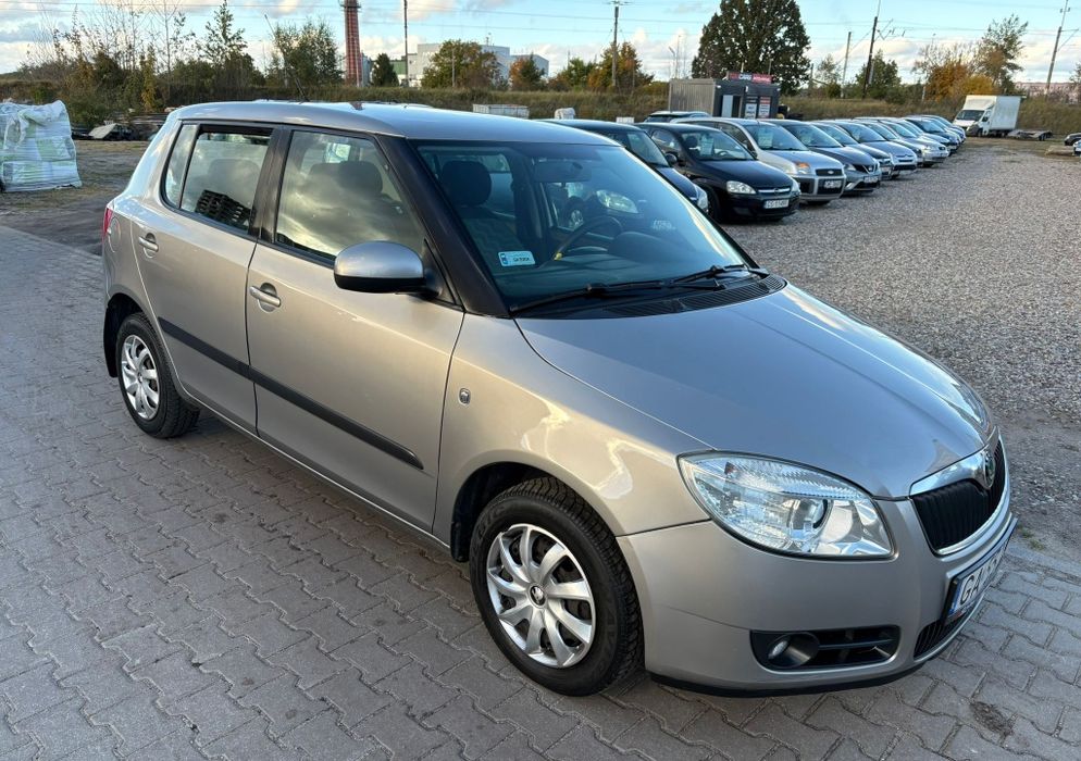 Skoda Fabia 1,2 przebieg 90tys km#klima#super stan#RATY