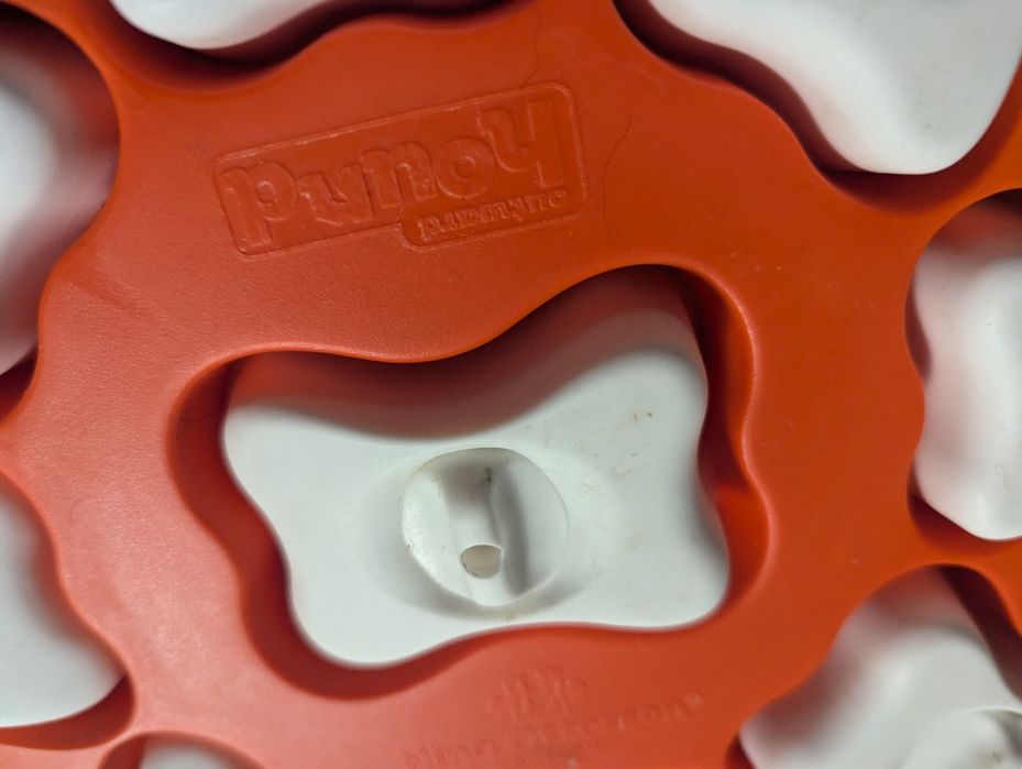 Nina Ottosson Smart - gra edukacyjna dla psa smaczki