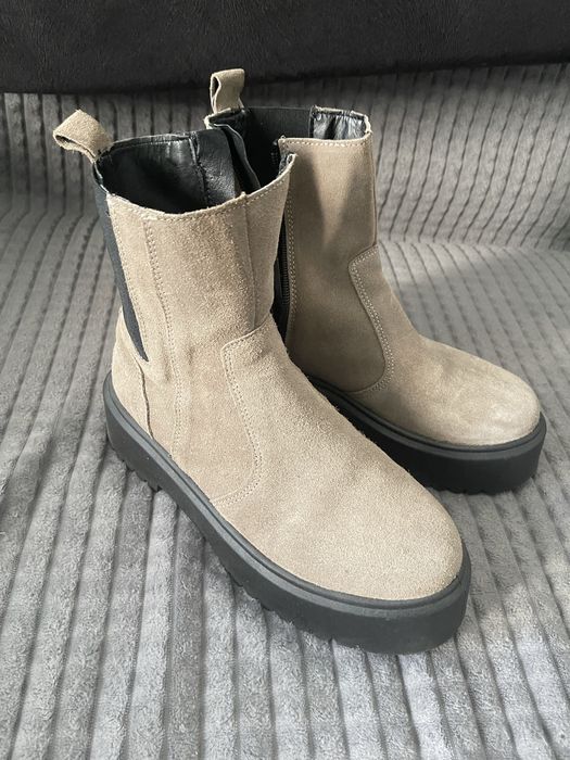 Ботинки замшеві Next 36