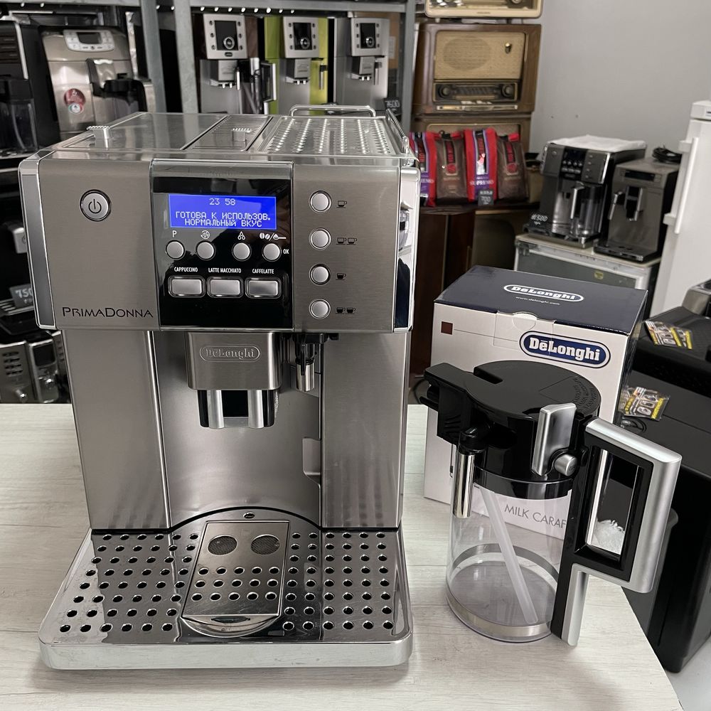 Кофемашина Delonghi ESAM6620 PrimaDonna из Германии обслужена гарантия