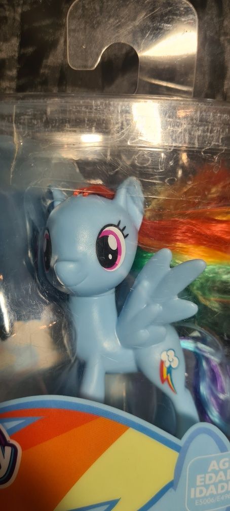 [15] Figurka Hasbro Figurka My Little Pony, niedostępna.
Figurka Figur