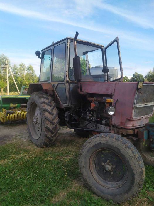 Продається трактор