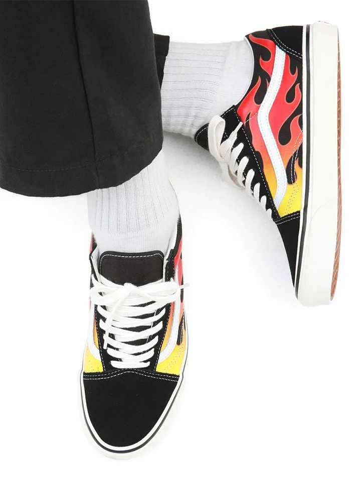 Skórzane sneakersy w kolorze czarno-czerwonym Vans