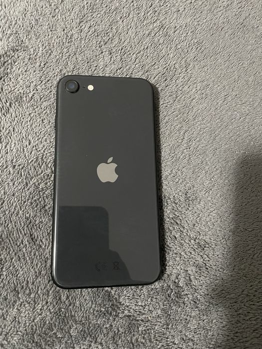 iPhone SE 2020 - 64GB - Preto