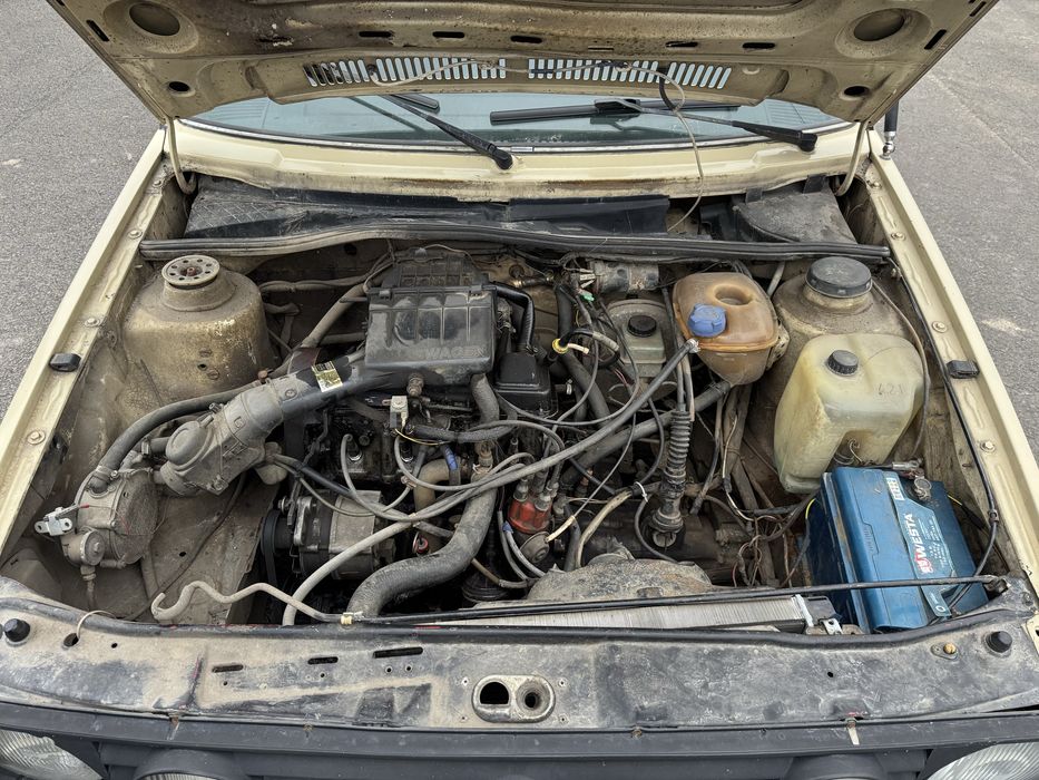 Volkswagen Golf II  1.8 газ/бензин