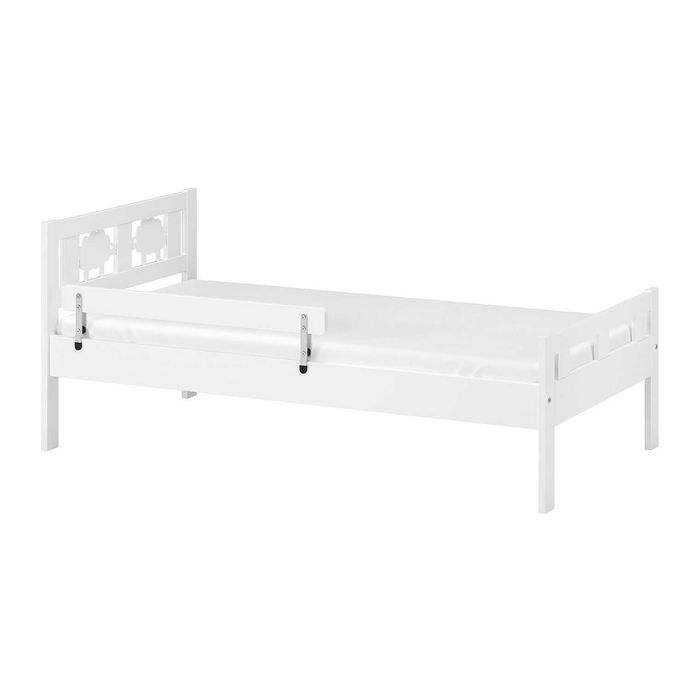 Продам детскую кровать IKEA