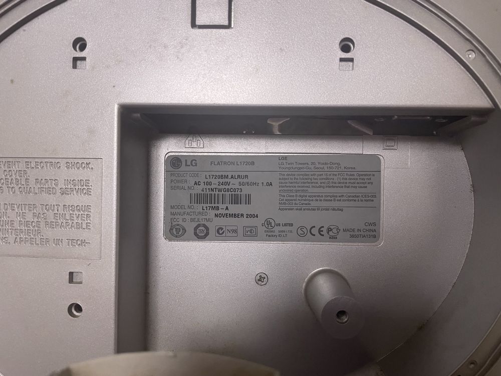 Монитор LG Flatron L1720bm, экран 17 диагональ