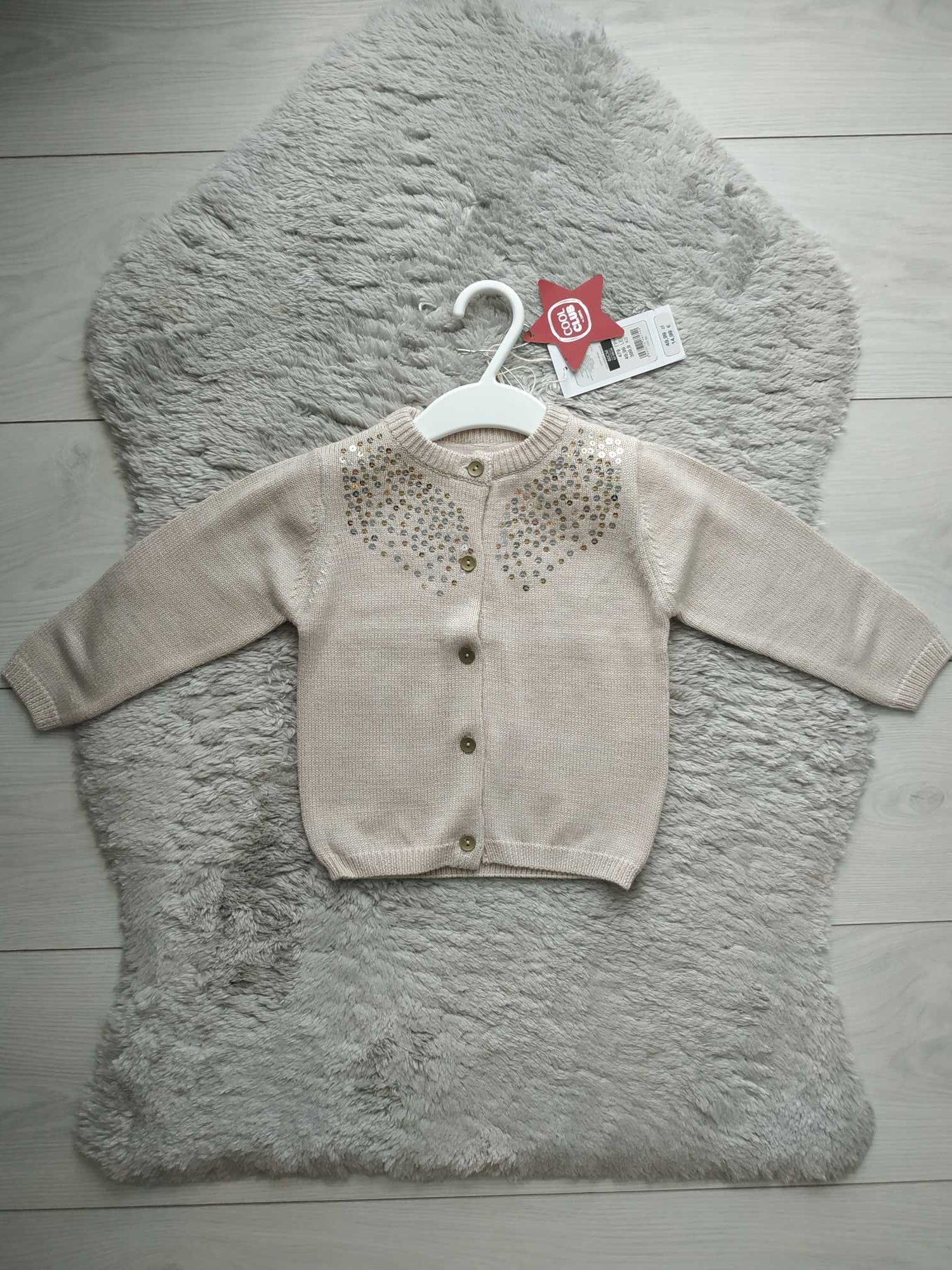 Elegancki sweter/beżowy/złota nić/roczek/święta/prezent/Cool Club/r.80