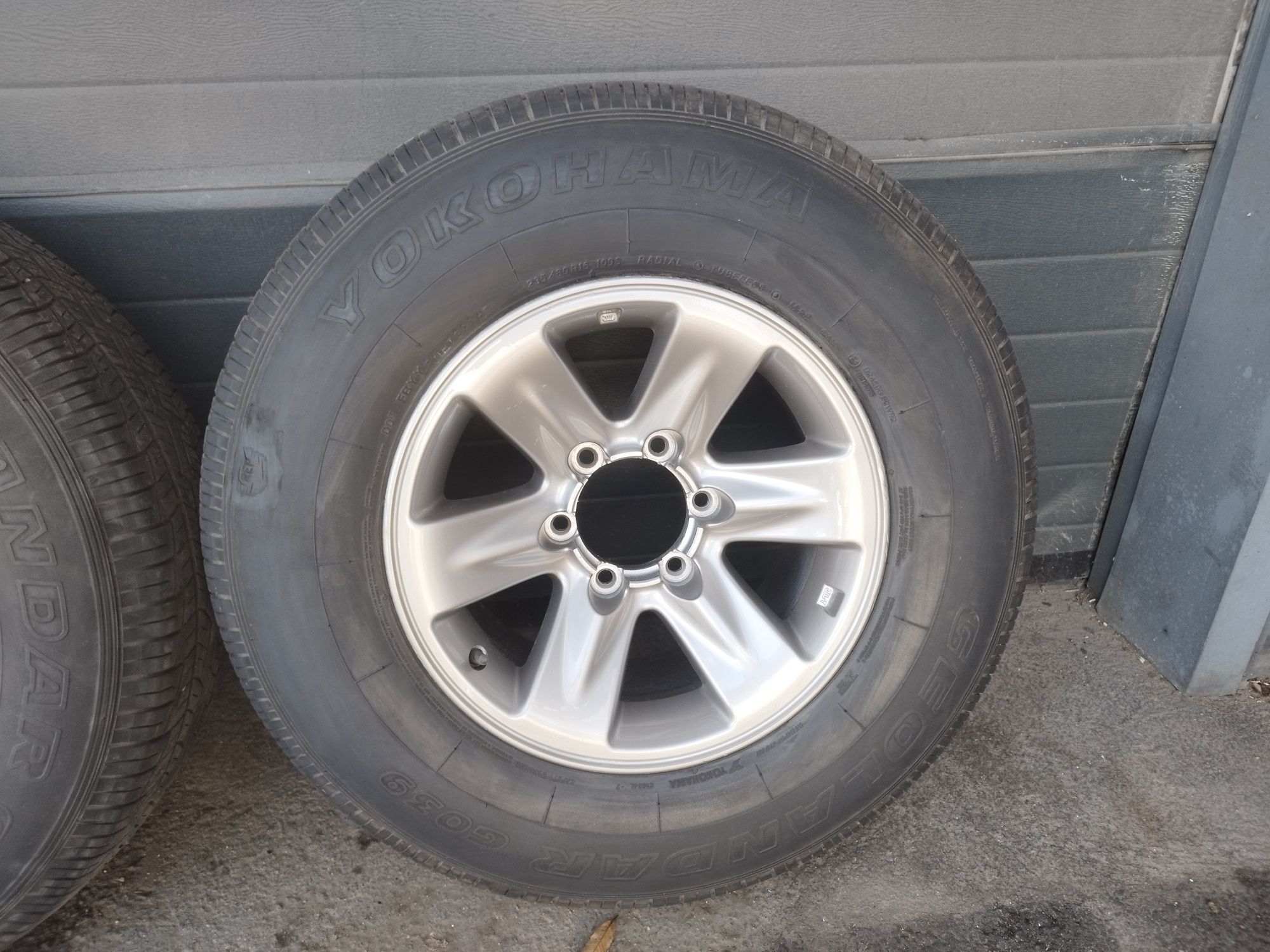 Jantes 16 Japonesa Pneus 235/80/16
