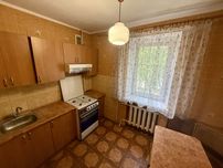 Двухкомнатная чешка на 1ойЛинии/Пр.Мира.3/9 кирпич.