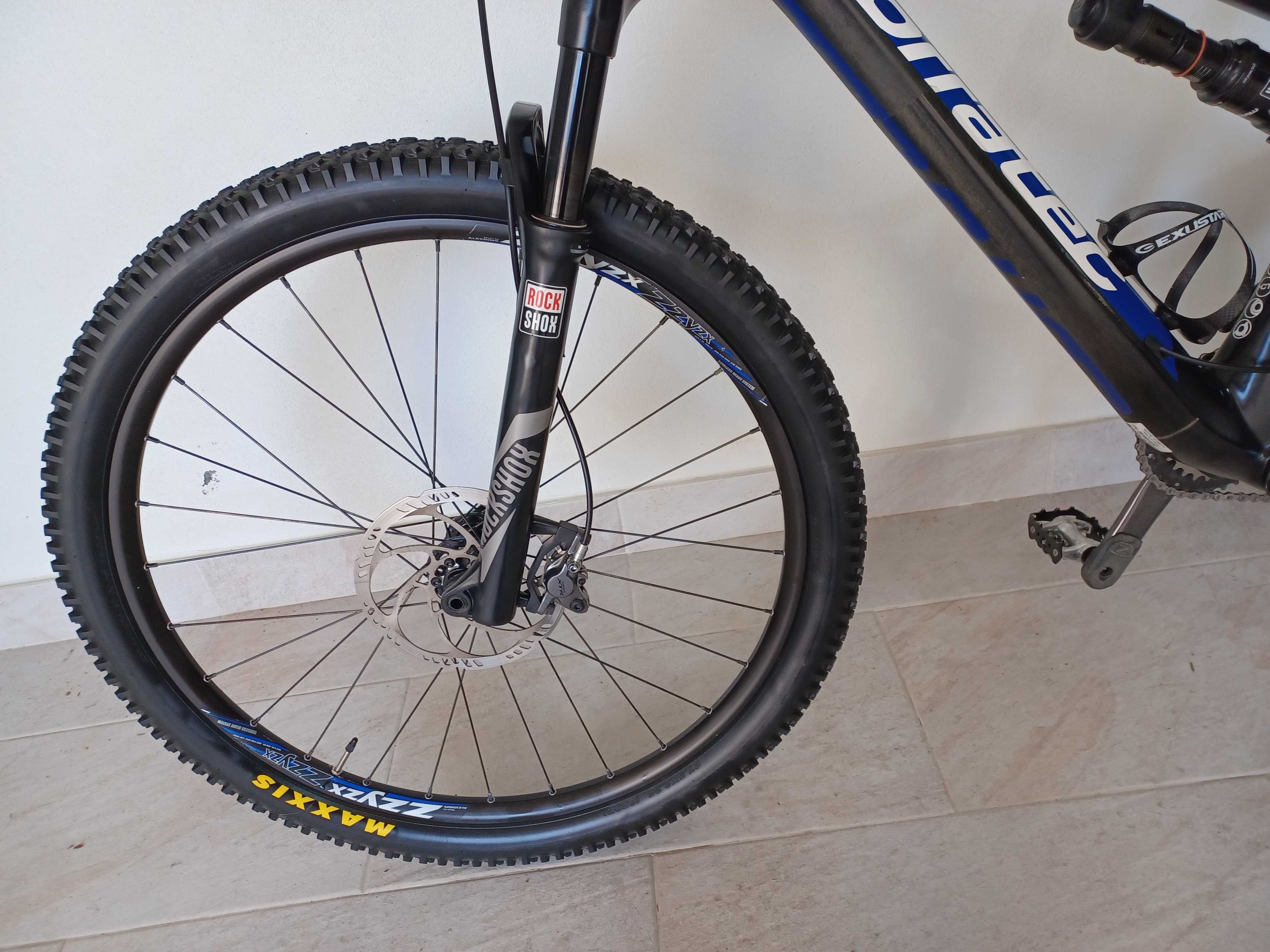 Bike Carbono Corratec (Alemanha) como nova