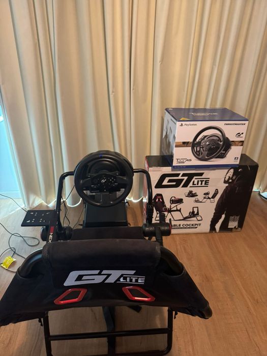 Thrustmaster T300RSGTEdition + NextLevelRacingGT LiteCockpit (Funchal)