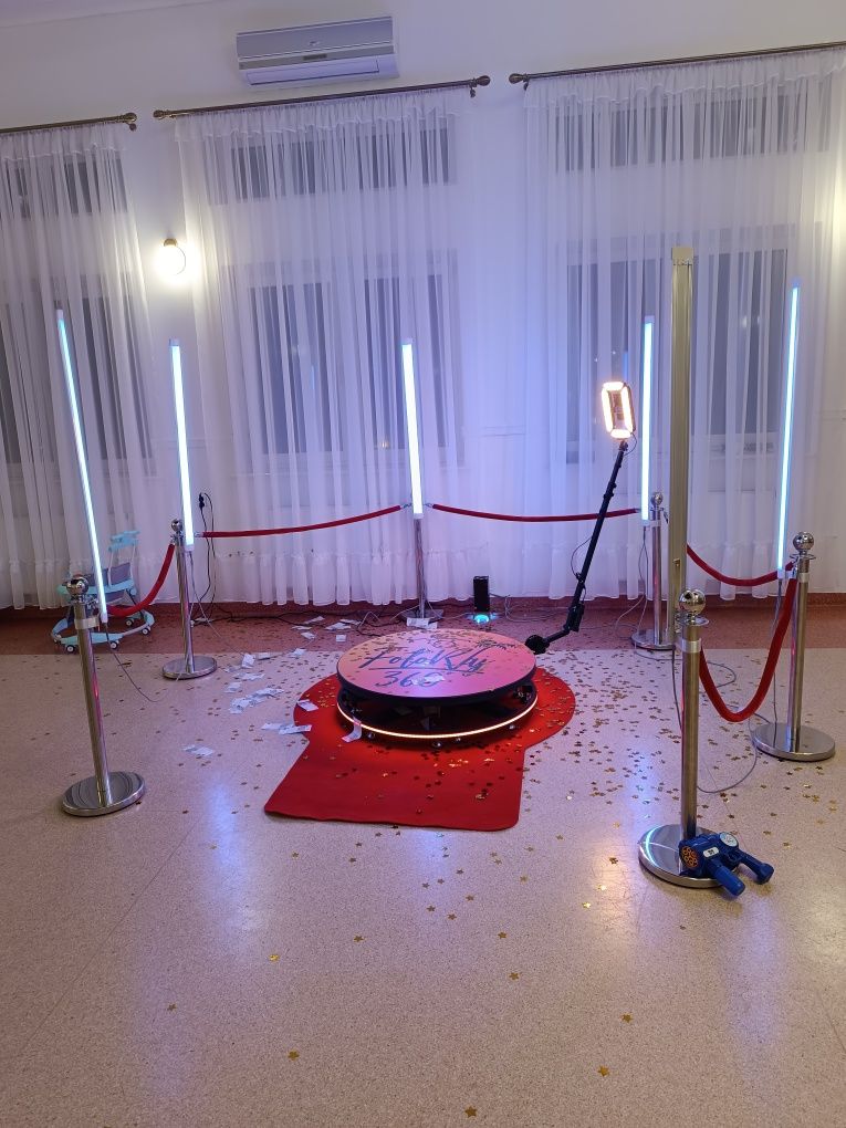 Fotobudka 360 wesela osiemnastki eventy imprezy firmowe studniówki