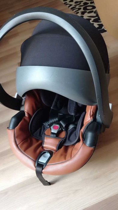 Автокрісло Mima izi та адаптер Bugaboo Donkey Twin