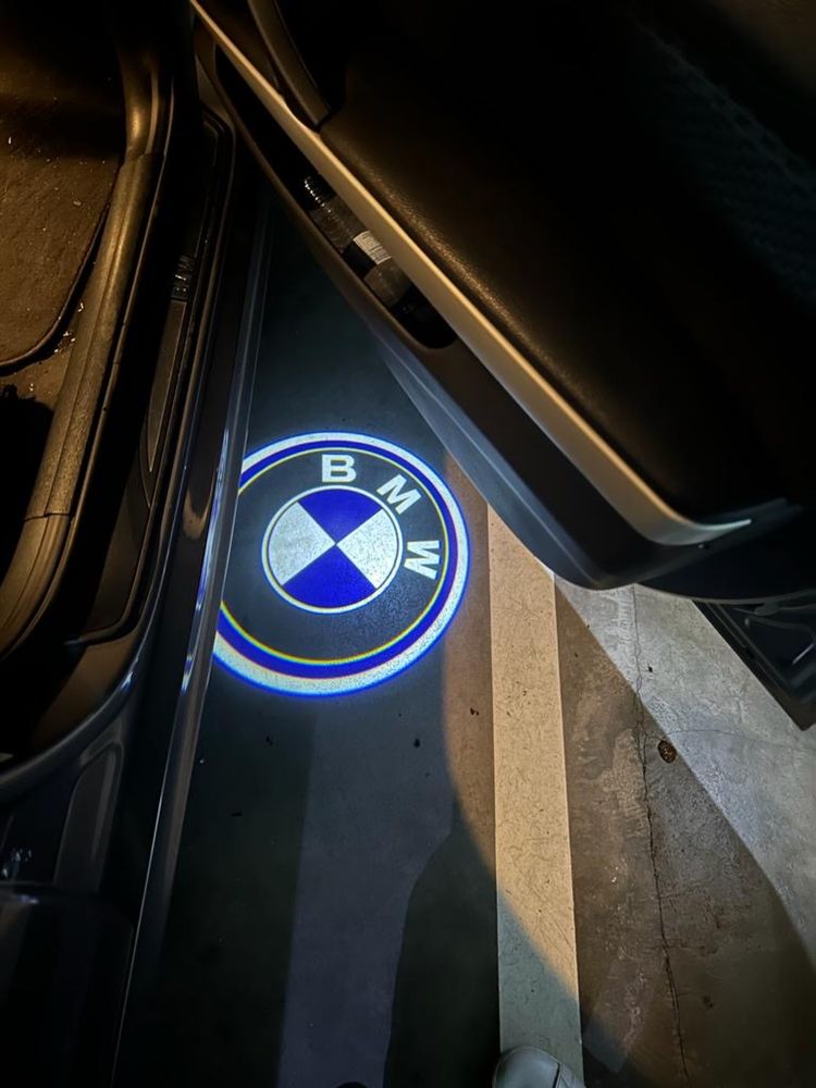 Luzes boas vindas para porta de carro BMW