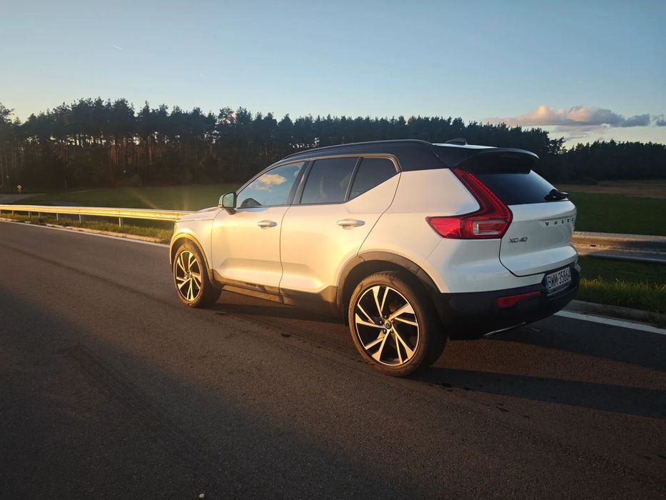 Volvo XC 40 Volvo XC40 T5 AWD R-Design