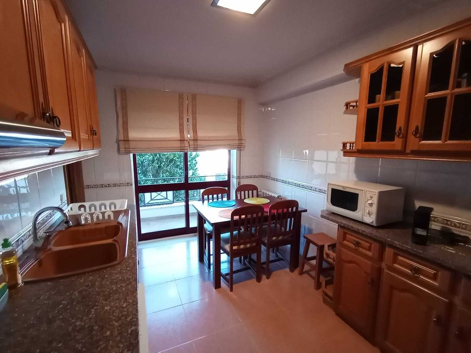 Arrenda-se quarto em Leiria