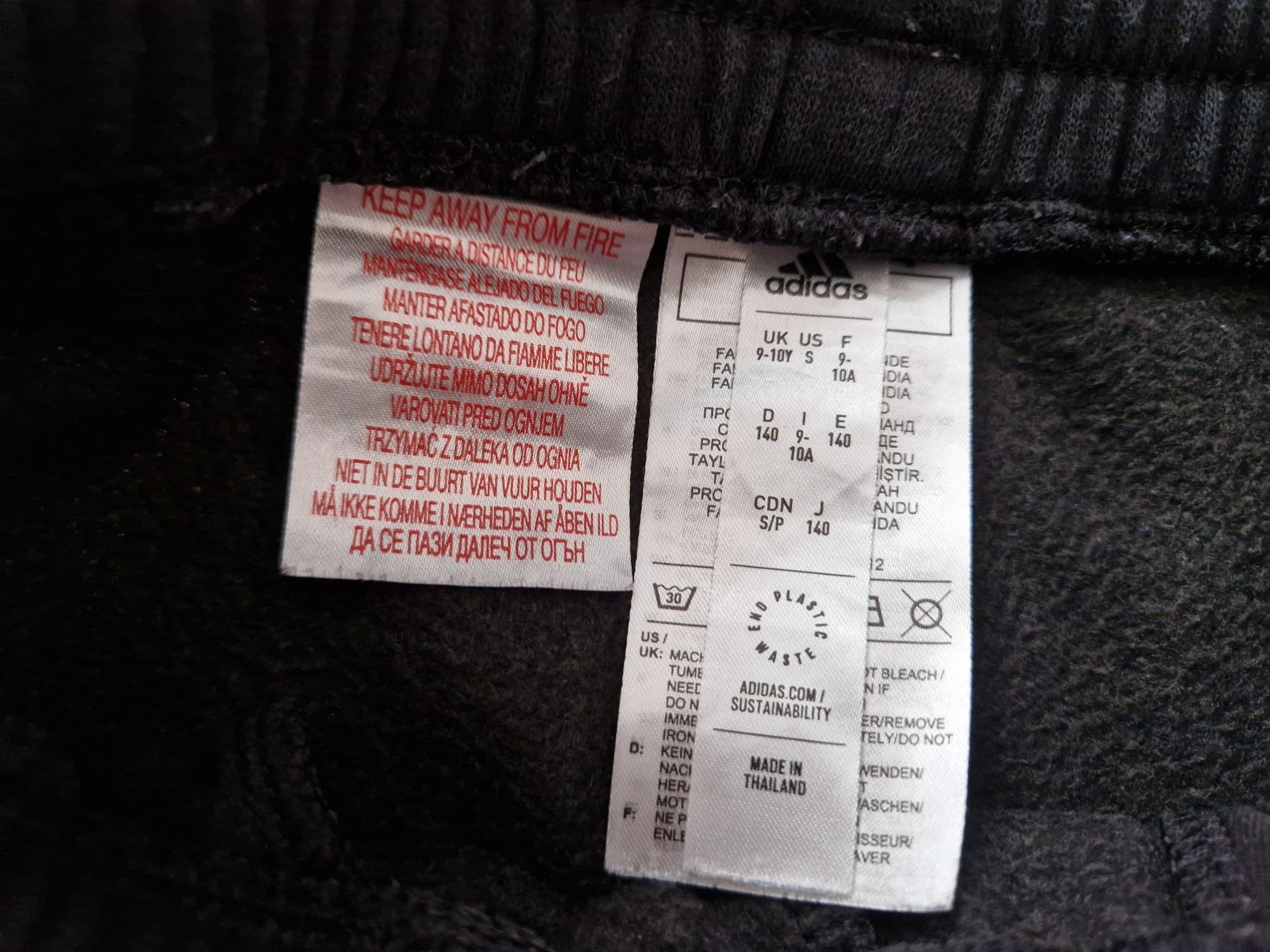 Dres adidas rozmiar 140