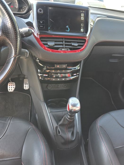 Peugeot 208 1.6 THP GTI 200CV Nacional