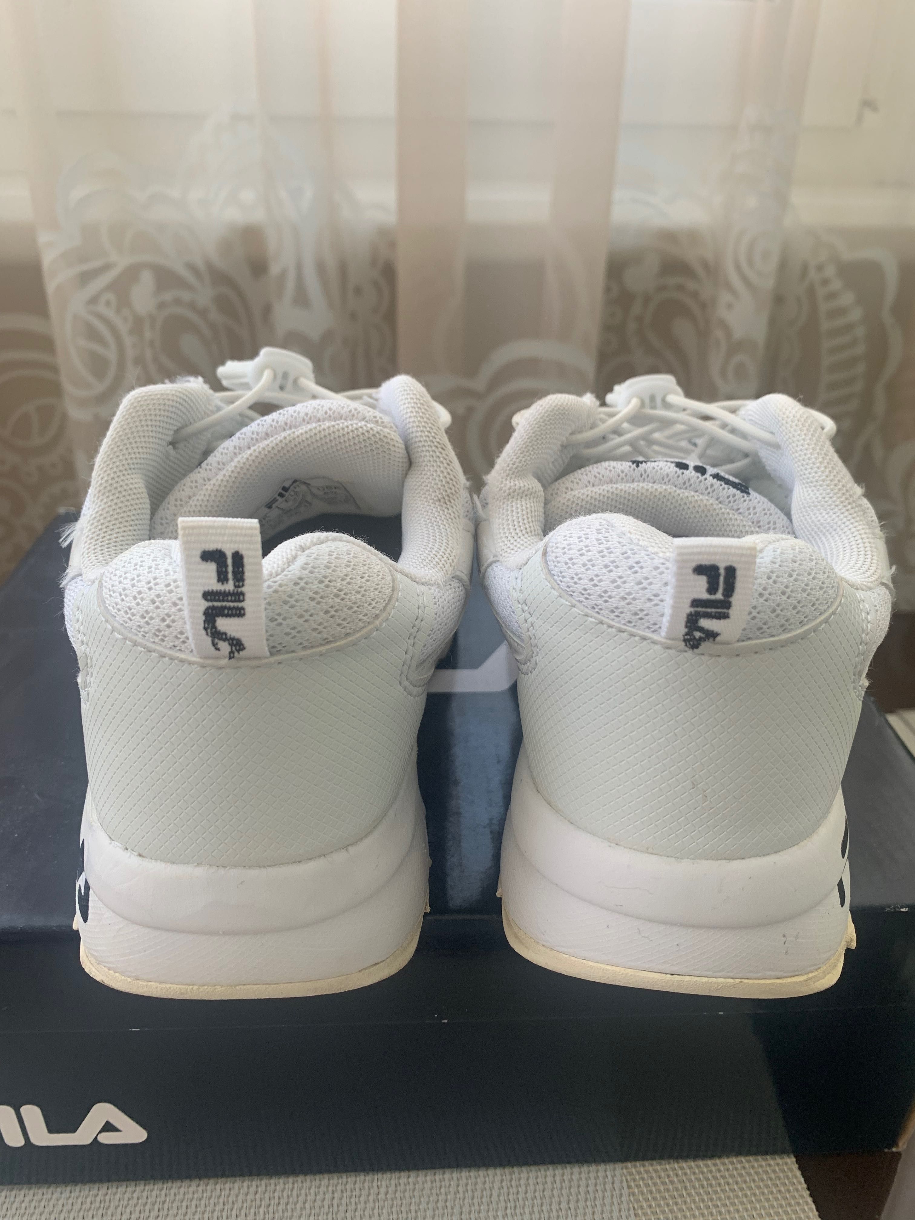 Кросівки  FILA ( оригінал)