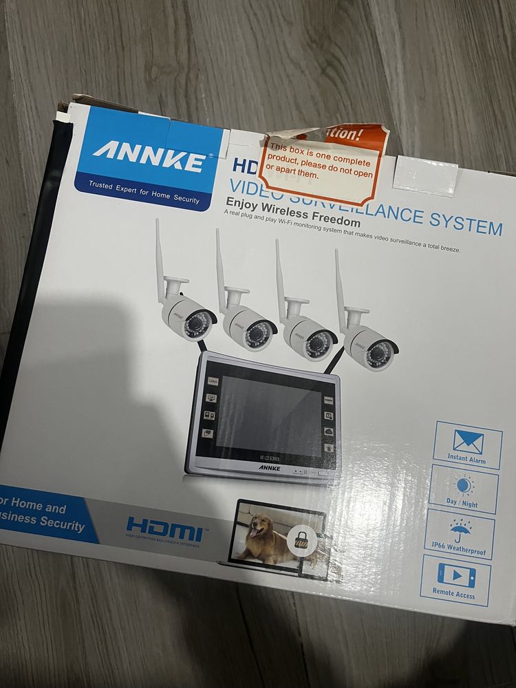 Sistema de vigilância Annke com 4 câmeras e monitor wireless