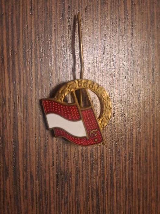 Oryginalna odznaka członkostwa TPPR z PRL.