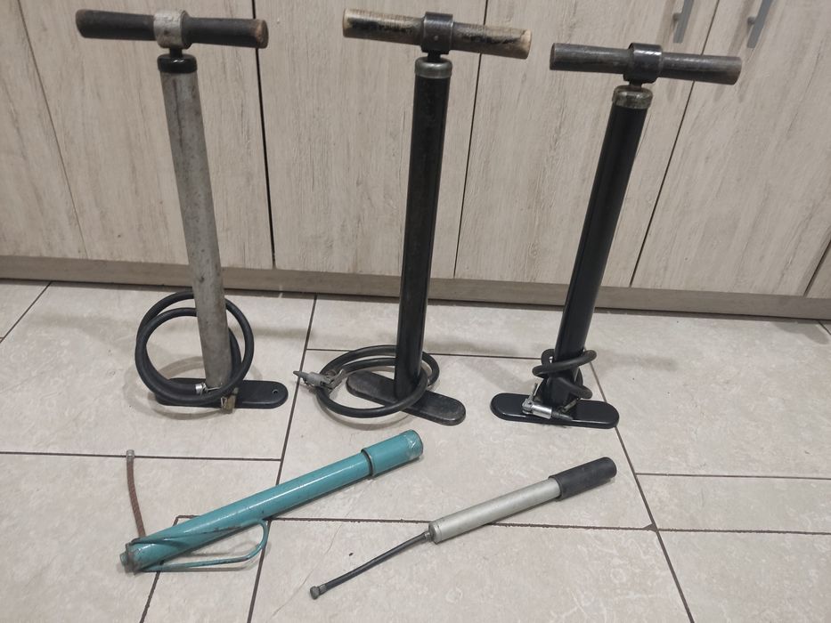 Насос велосипедный,автомобильный ссср