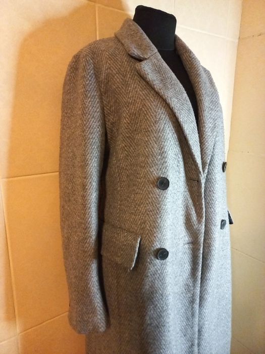 Пальто жіноче сіре