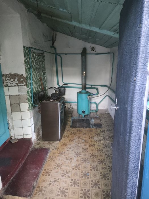 Продається хата. Смт Широке Криворізького району.