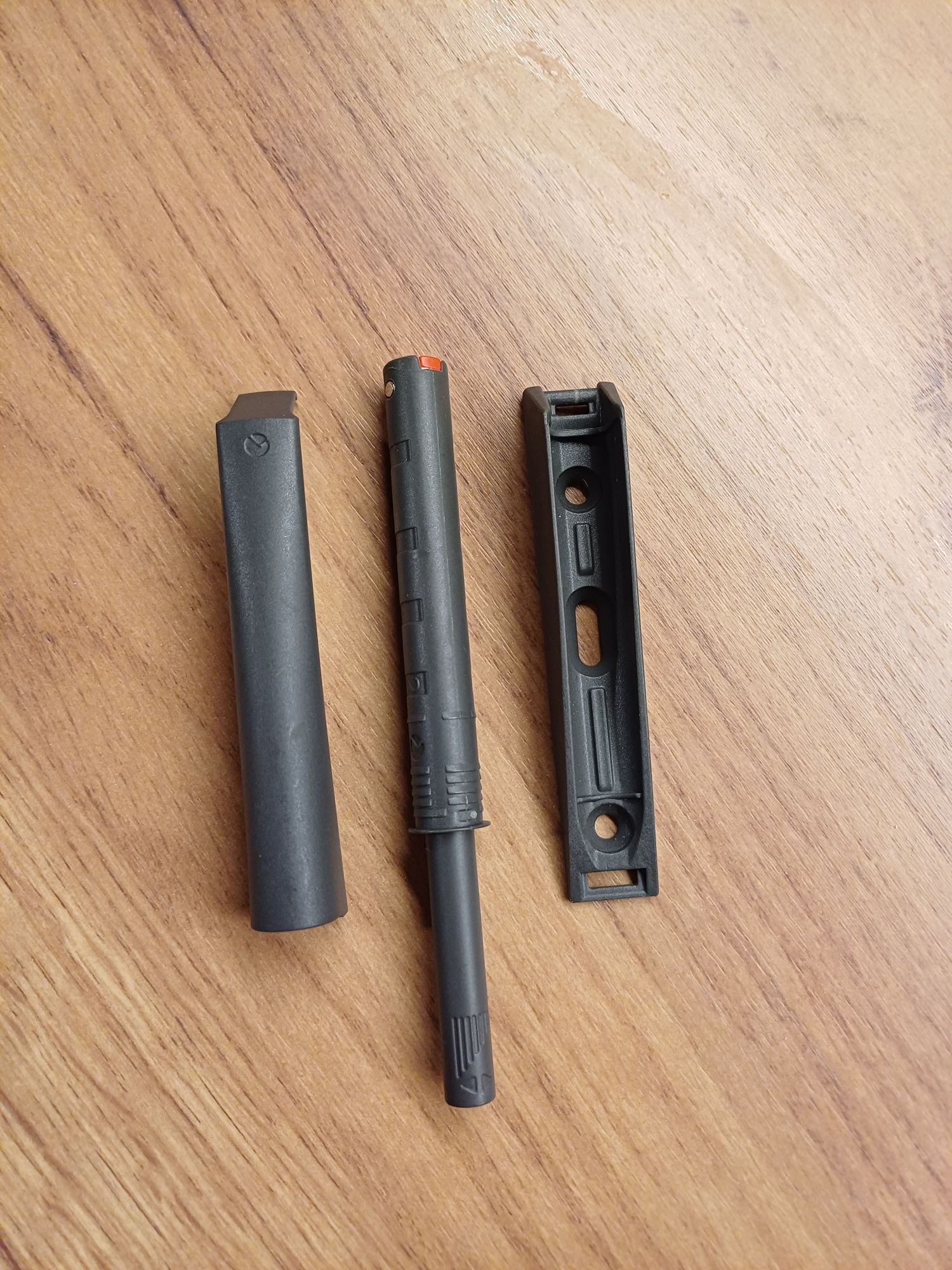 Odbojnik K-push Strong do systemu tip-on