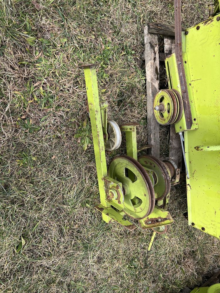 Січкарня до комбайна Claas merkator , protektor, Massey Ferguson