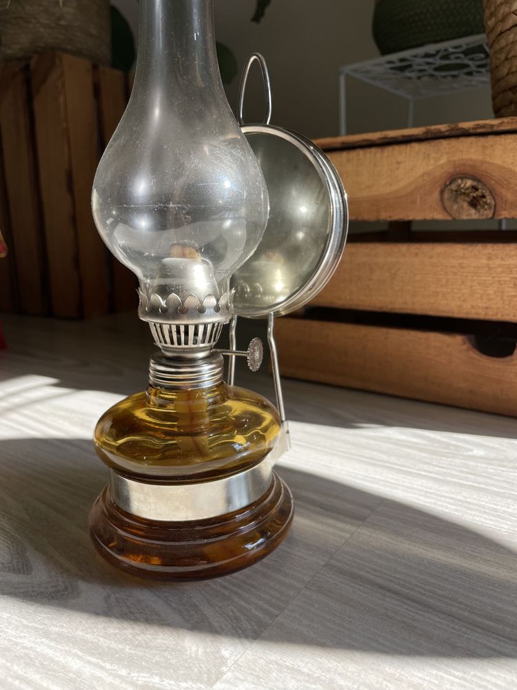 Unikatowa oryginalna zabytkowa lampa naftowa z lusterkiem PRL