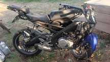 Sprzedam YAMAHA YZF-R125 z 2013 roku na części