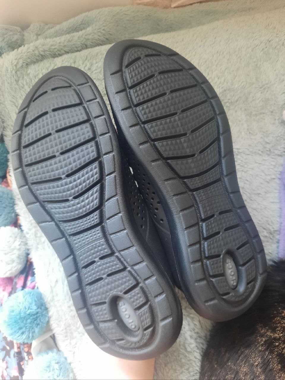 Crocs LiteRide Pacer (M7 - 39/40)