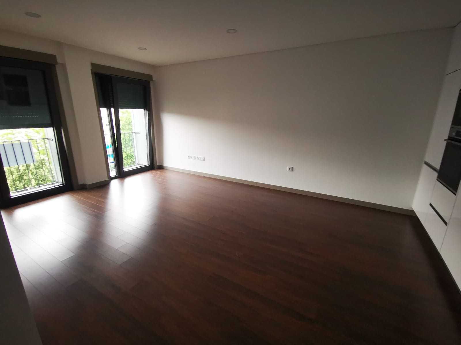 Arrenda-se T1 Novo centro de Vila Real a Partir 1 de julho