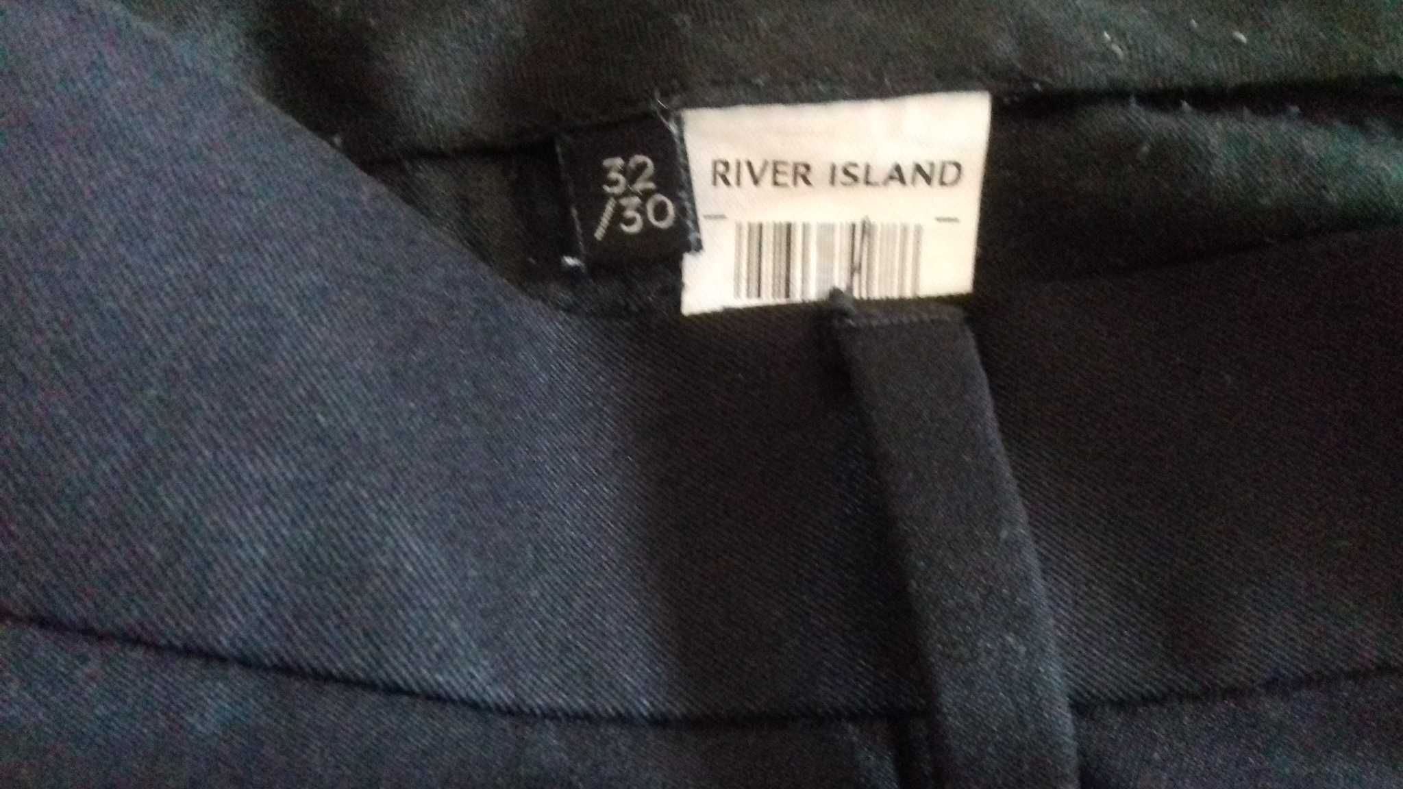 Spodnie wizytowe czarne RIVER ISLAND 32/30