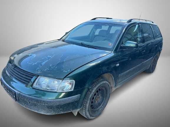 VOLKSWAGEN VW PASSAT B5  1.9 tdi ahu kolor lc6n części